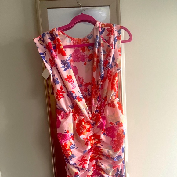 Vera Moda -new flower dress - Picture 2 of 3
